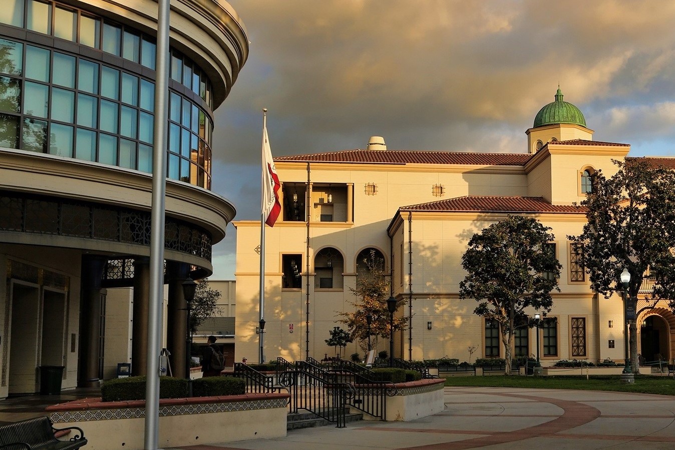 Fullerton College Library and 400 building